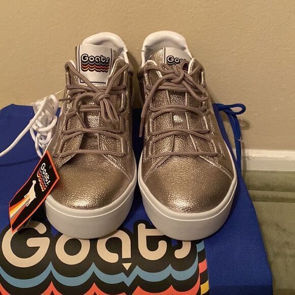 Goats - Picture 1 of 6